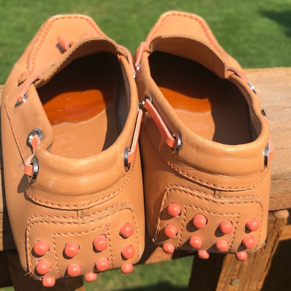 Tod’s tan leather loafers size 5 - Picture 4 of 10